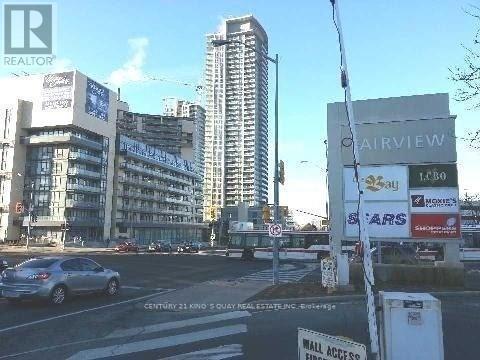 1213 - 70 Forest Manor Road, Toronto, ON - Outdoor