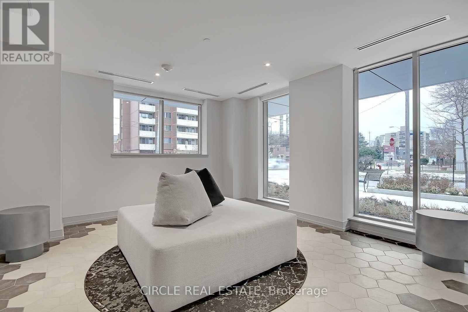 701 - 1 Cardiff Road, Toronto, ON - Indoor Photo Showing Bedroom