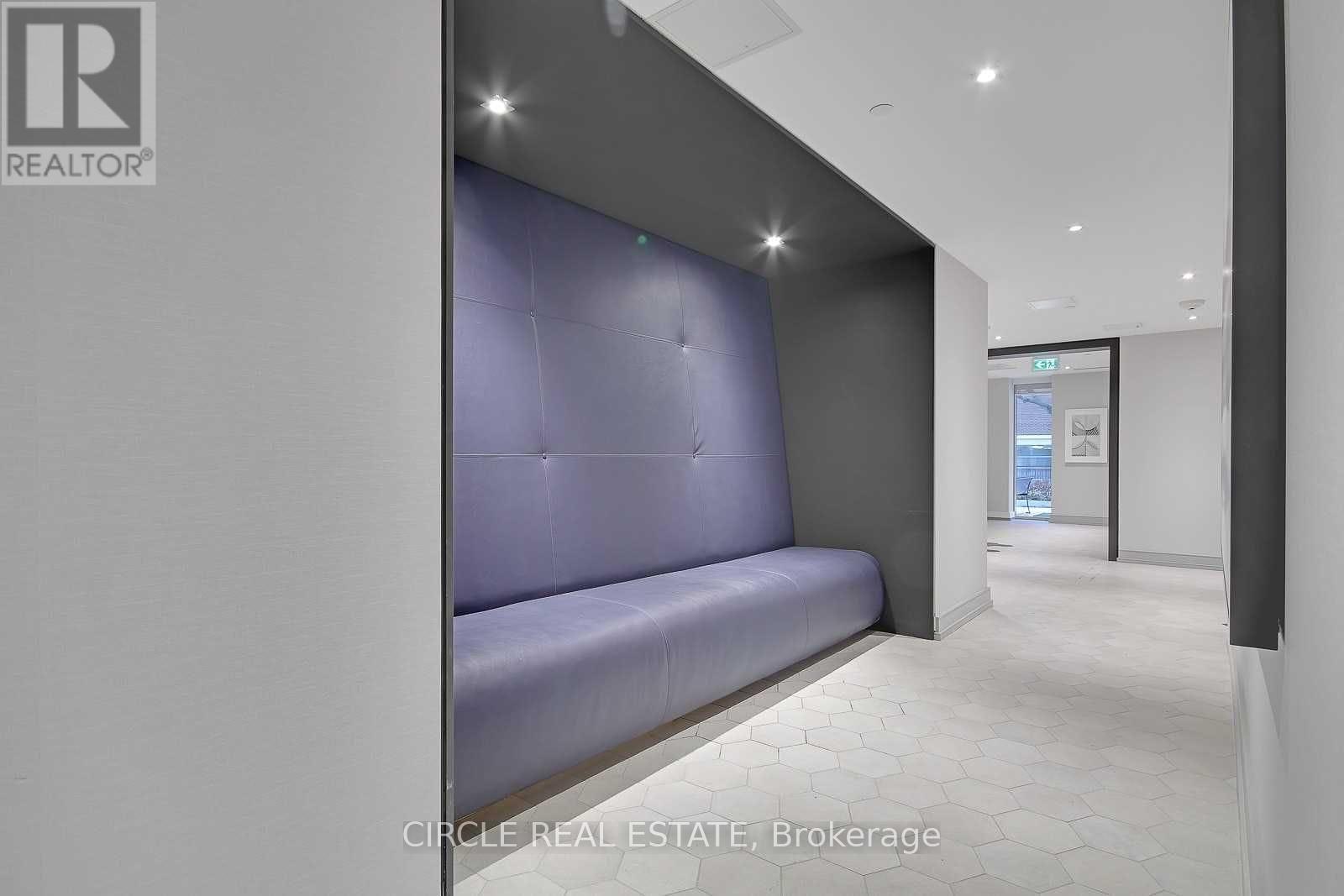 701 - 1 Cardiff Road, Toronto, ON - Indoor Photo Showing Other Room