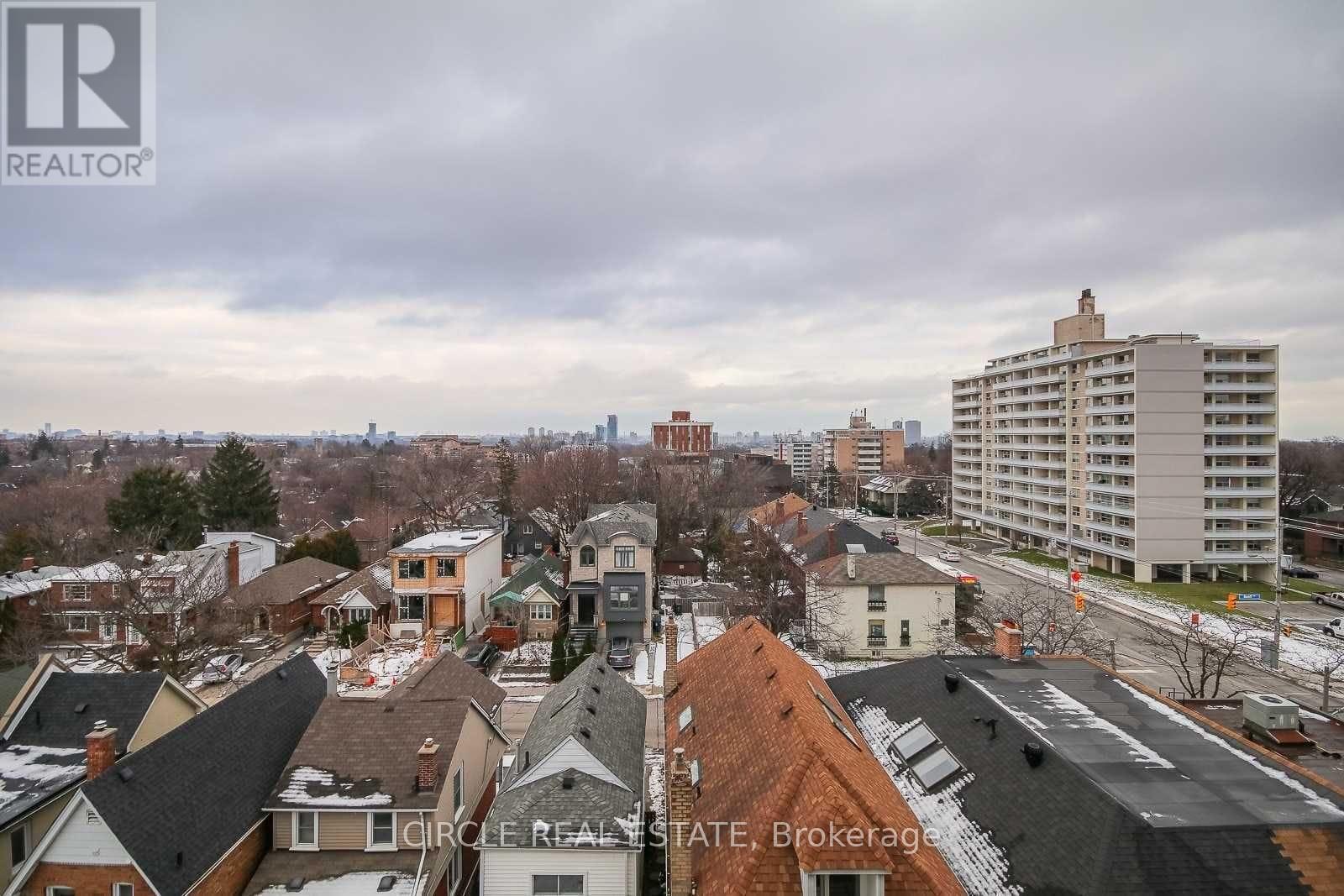 701 - 1 Cardiff Road, Toronto, ON - Outdoor With View