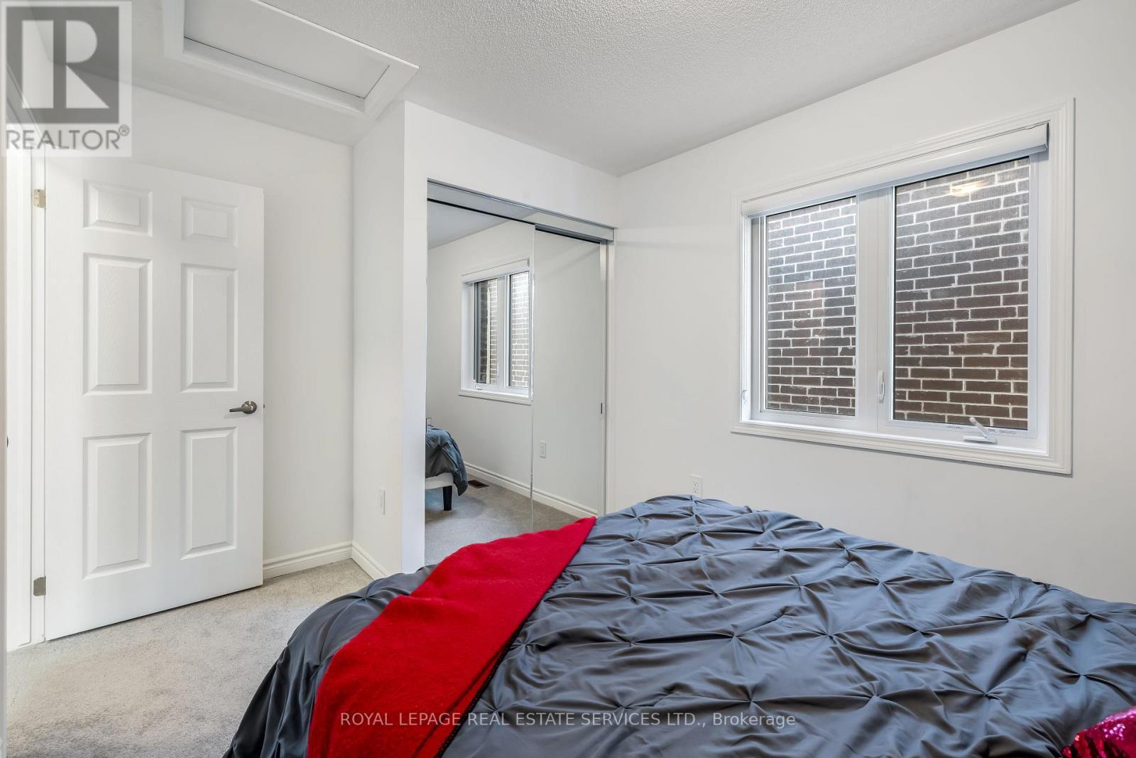 Bed 1 - 1558 Scarlett Trail, Pickering, ON - Indoor Photo Showing Bedroom