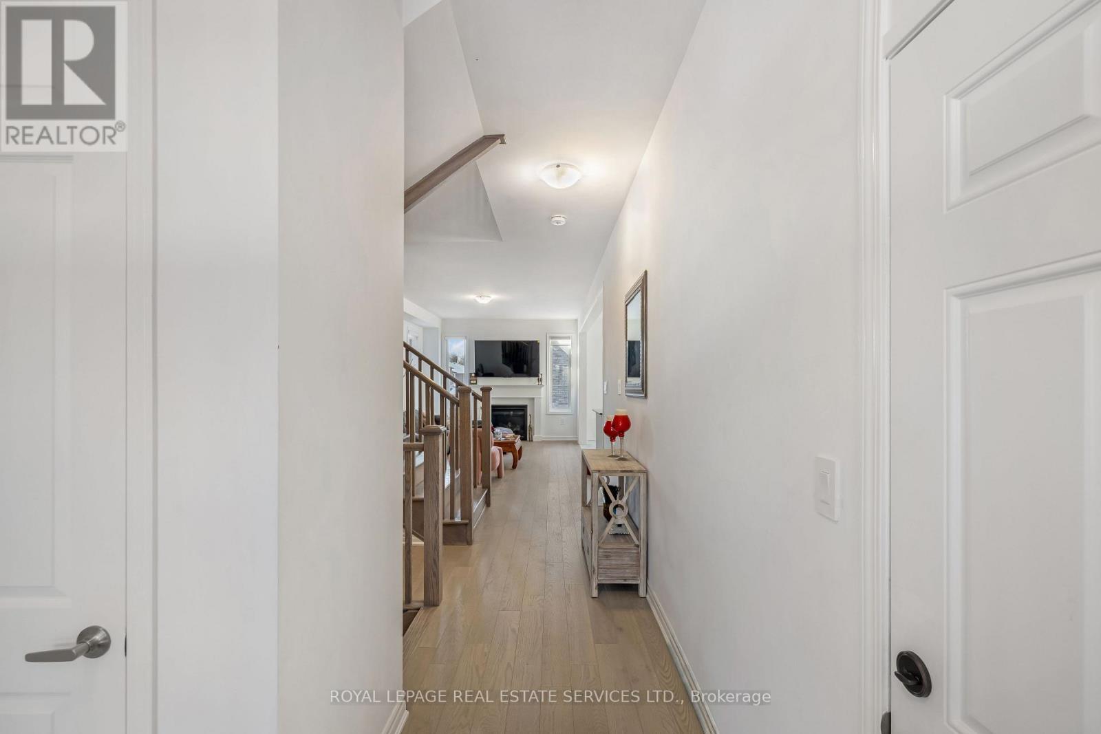 Enter - 1558 Scarlett Trail, Pickering, ON - Indoor Photo Showing Other Room