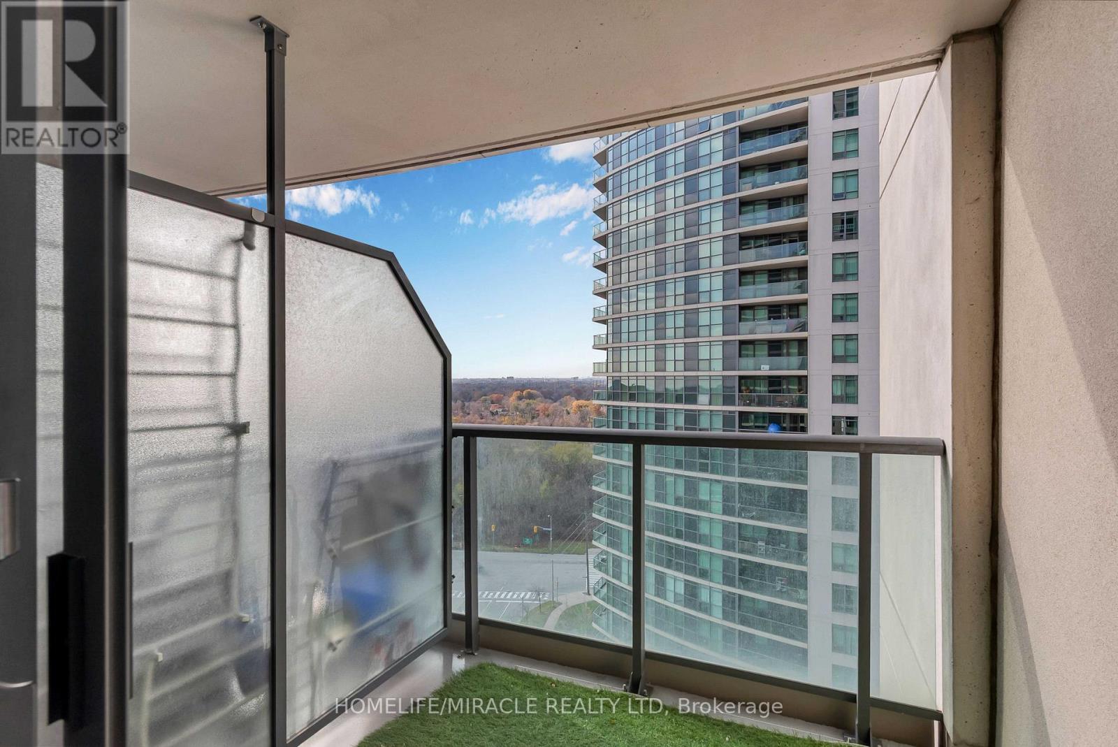1606 - 215 Sherway Gardens Road, Toronto, ON - Outdoor With Balcony With Exterior