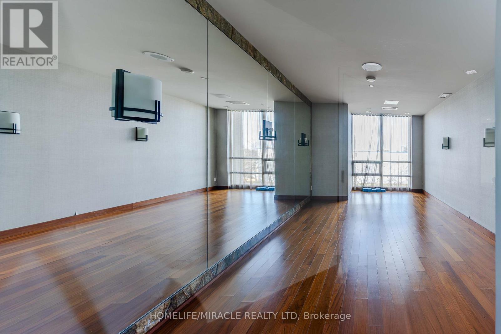 1606 - 215 Sherway Gardens Road, Toronto, ON - Indoor Photo Showing Other Room