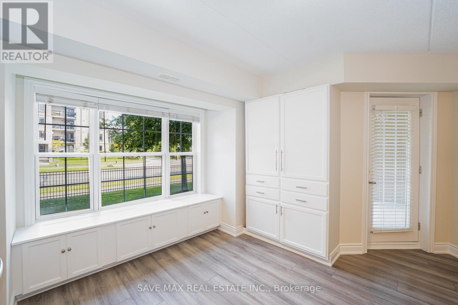 111 - 1491 Maple Avenue, Milton, ON - Indoor Photo Showing Other Room