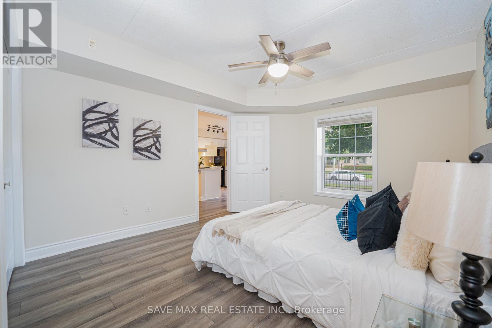 111 - 1491 Maple Avenue, Milton, ON - Indoor Photo Showing Bedroom