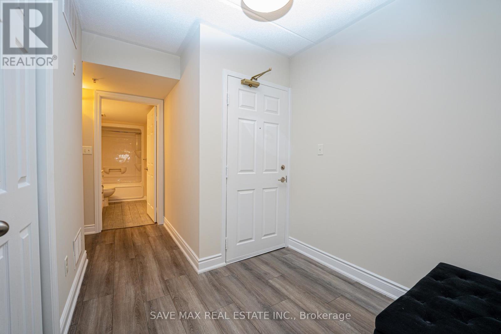 111 - 1491 Maple Avenue, Milton, ON - Indoor Photo Showing Other Room