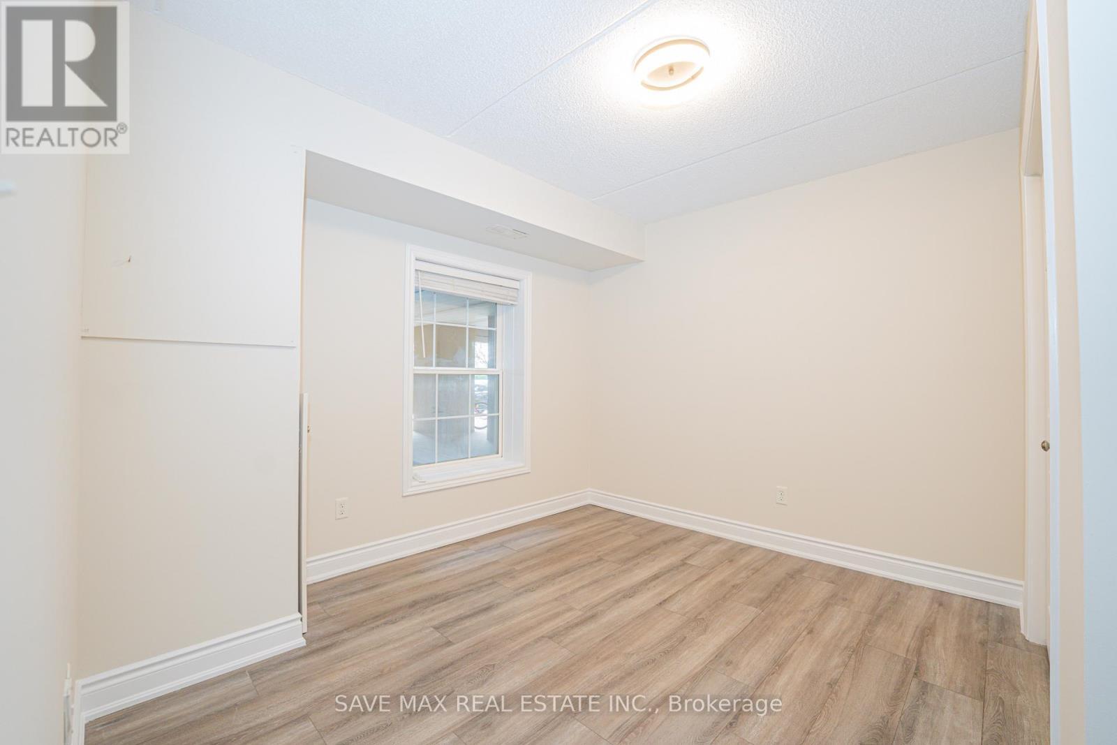 111 - 1491 Maple Avenue, Milton, ON - Indoor Photo Showing Other Room