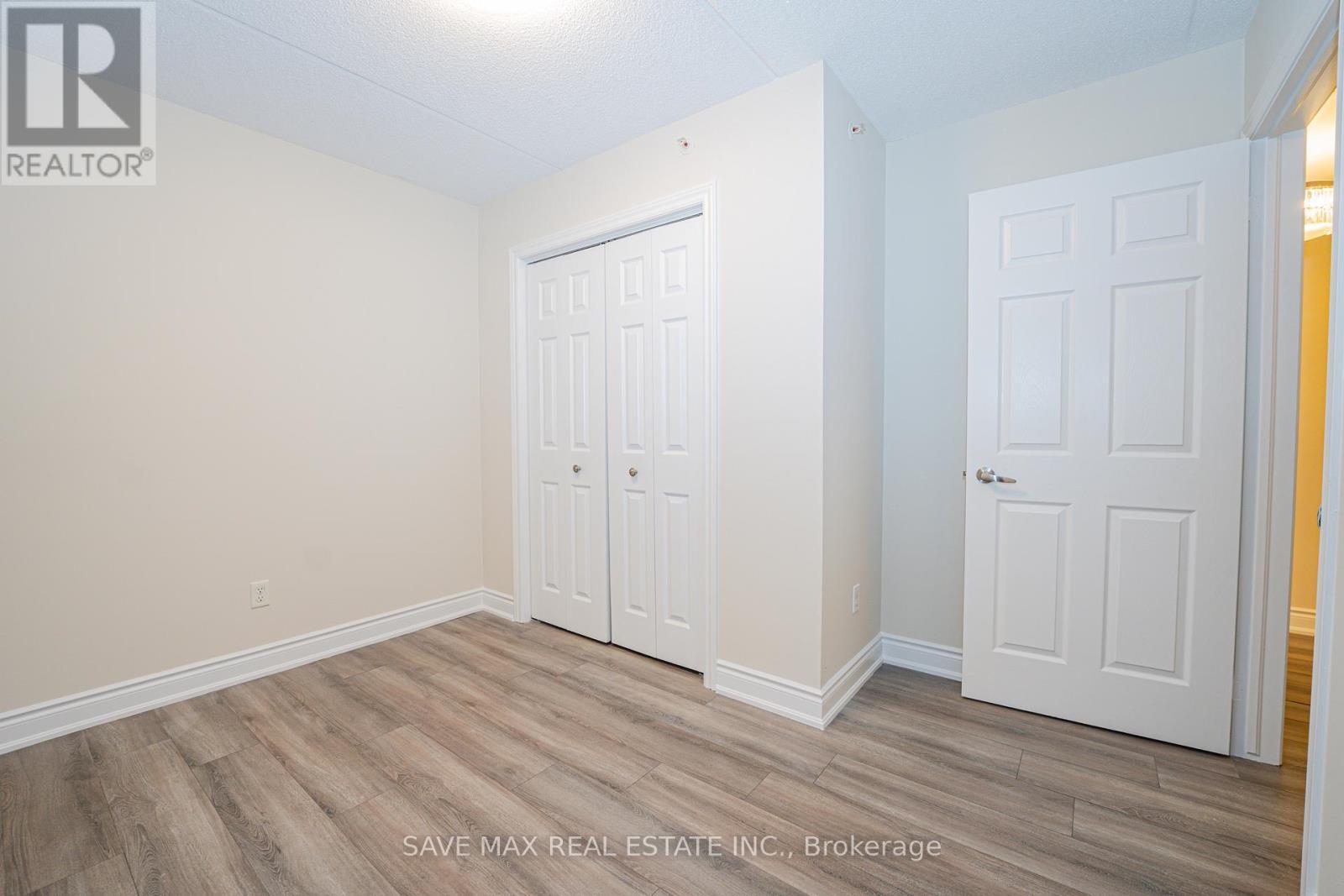 111 - 1491 Maple Avenue, Milton, ON - Indoor Photo Showing Other Room