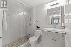 2nd Bathroom -