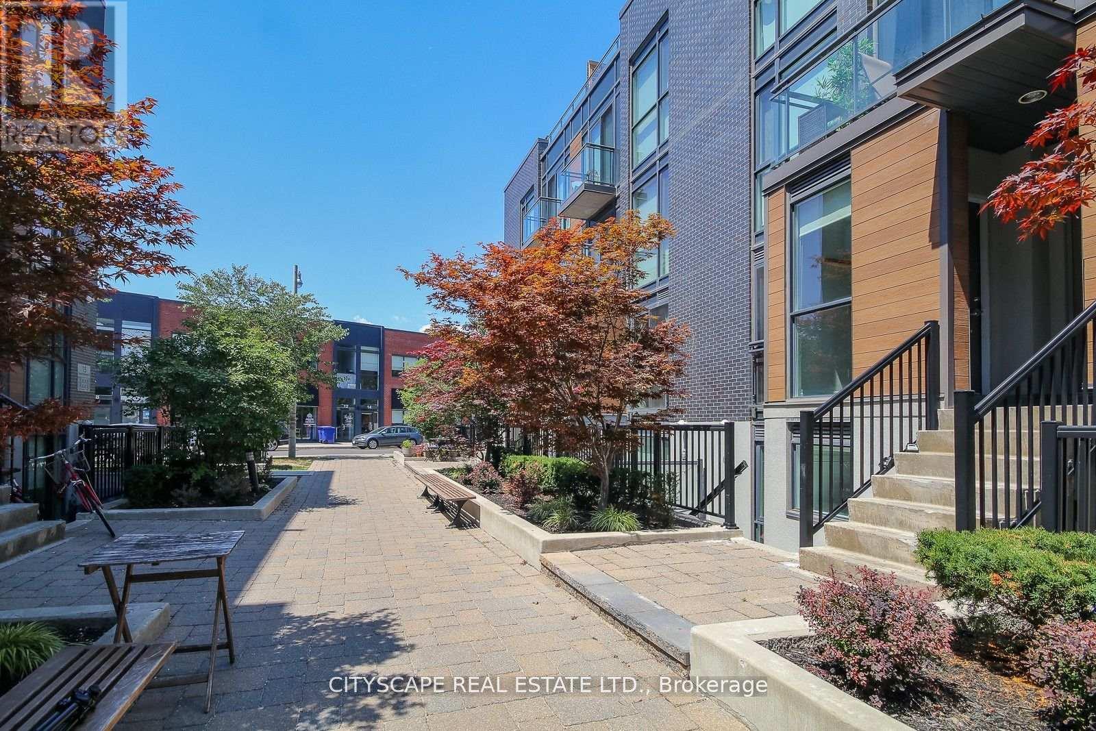 Th - 802 - 57 Macaulay Avenue, Toronto, ON - Outdoor