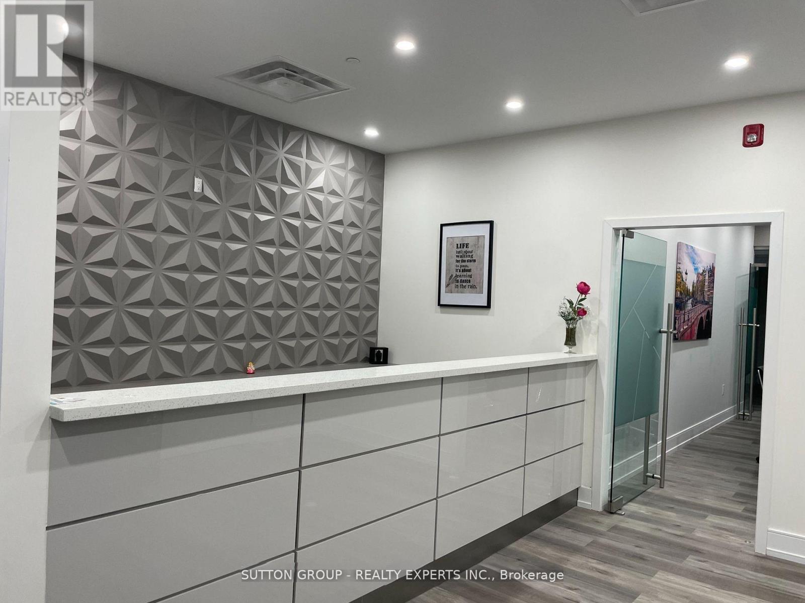 Unit 215 Room#11 - 9300 Goreway Drive, Brampton, ON