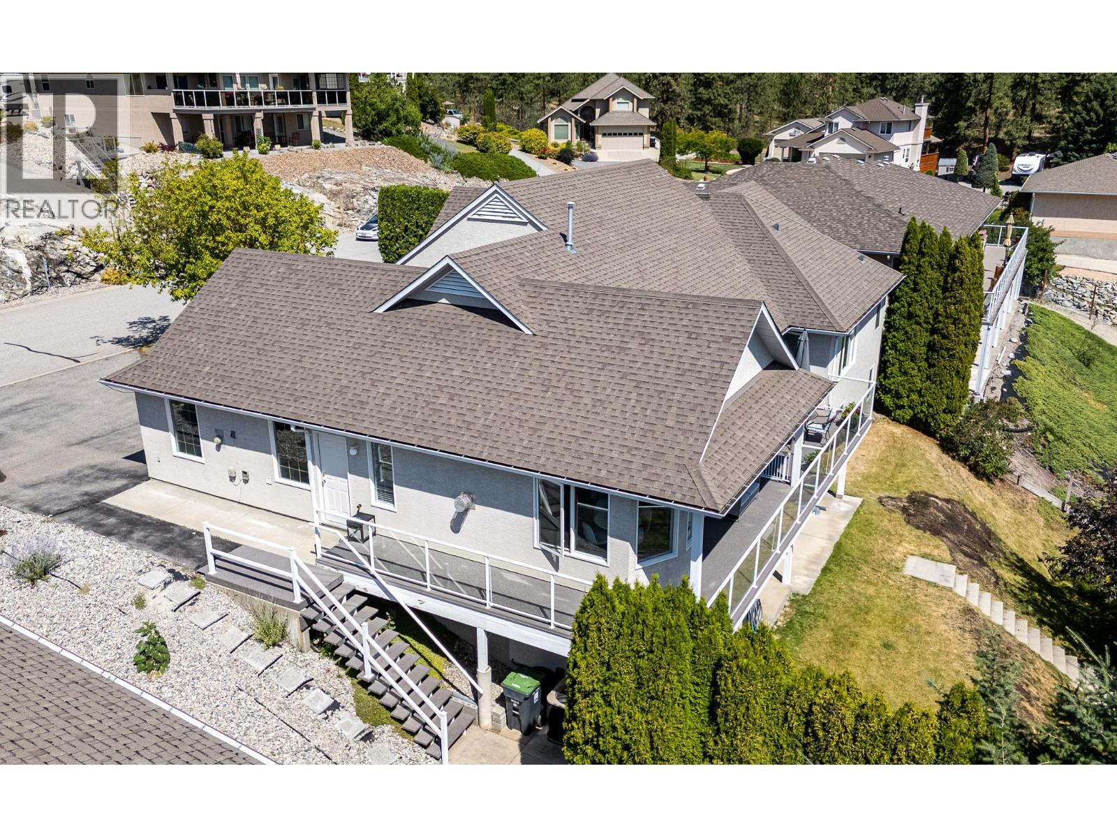 2455 Westwood Drive, Penticton, BC - Outdoor
