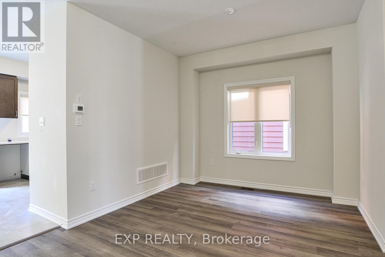 185 Beechwood Forest Lane, Gravenhurst, ON - Indoor Photo Showing Other Room