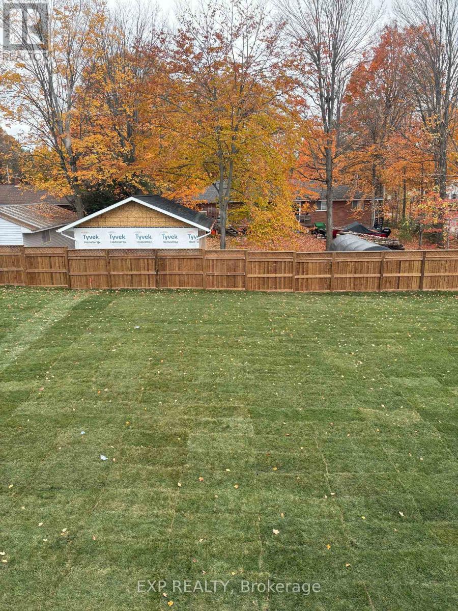 185 Beechwood Forest Lane, Gravenhurst, ON - Outdoor