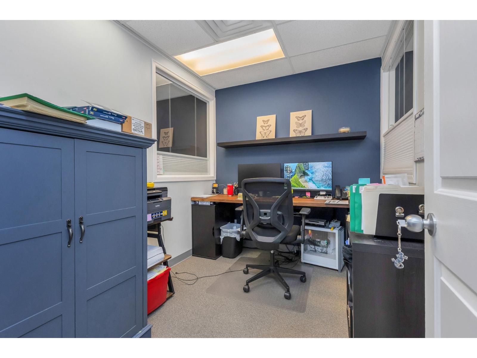 1 33119 South Fraser Way, Abbotsford, BC