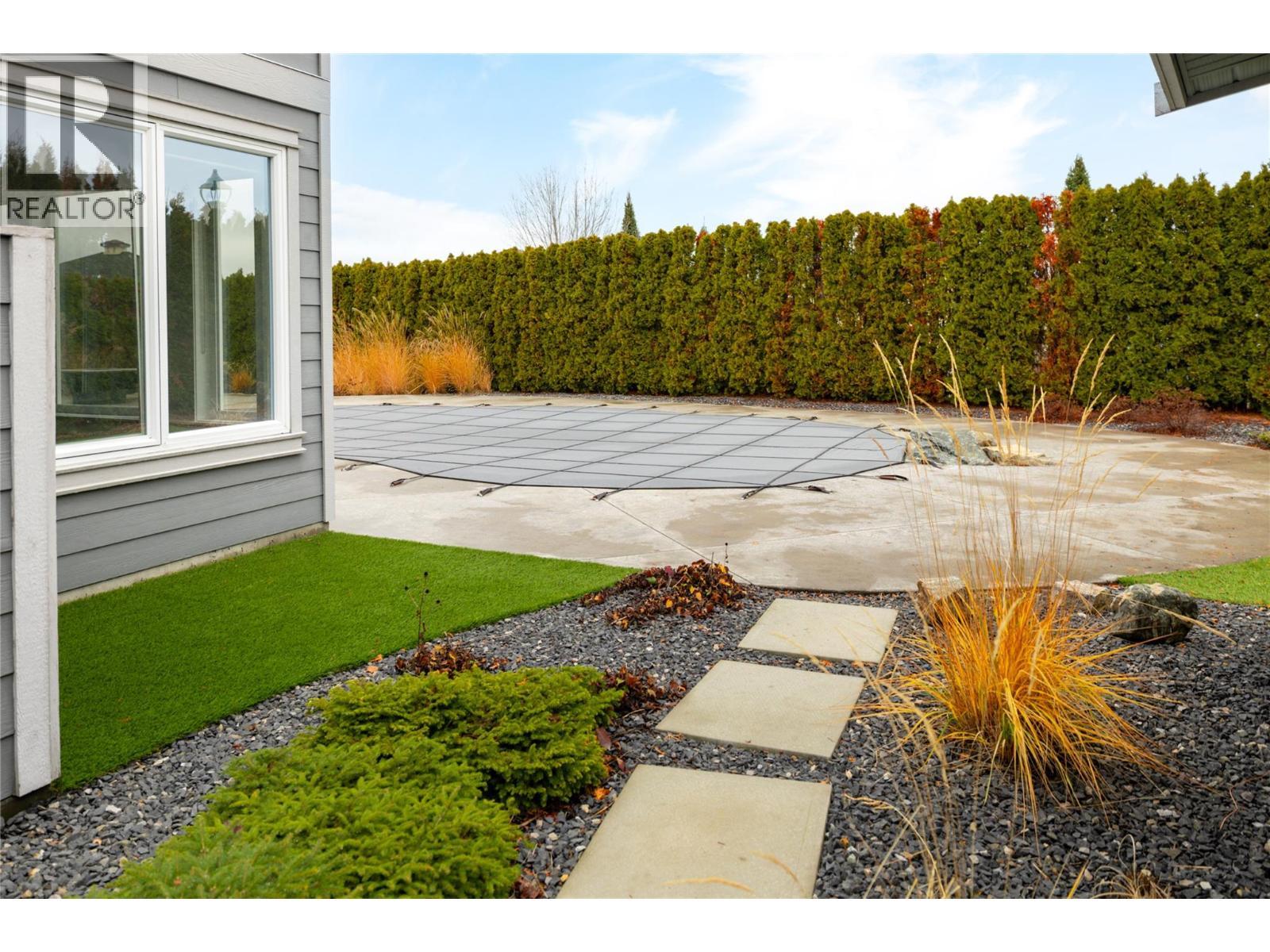 440 Audubon Court, Kelowna, BC - Outdoor