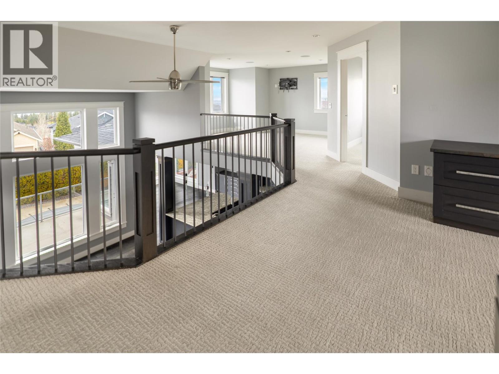 440 Audubon Court, Kelowna, BC - Indoor Photo Showing Other Room