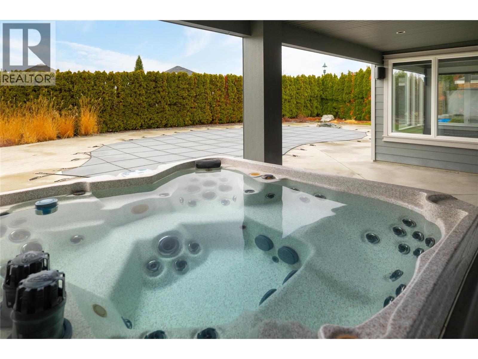 440 Audubon Court, Kelowna, BC - Outdoor