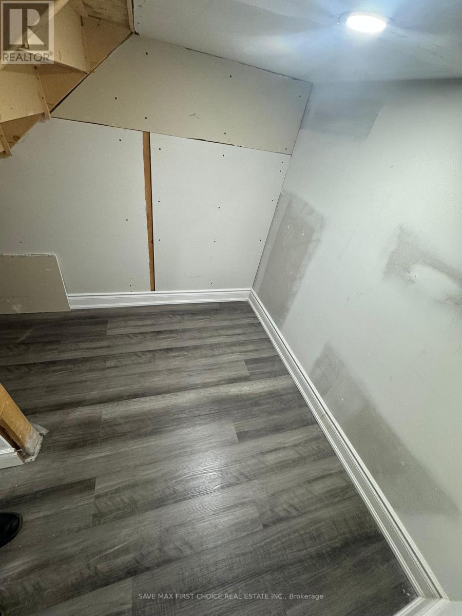 138 Watermill St Street, Kitchener, ON - Indoor Photo Showing Other Room