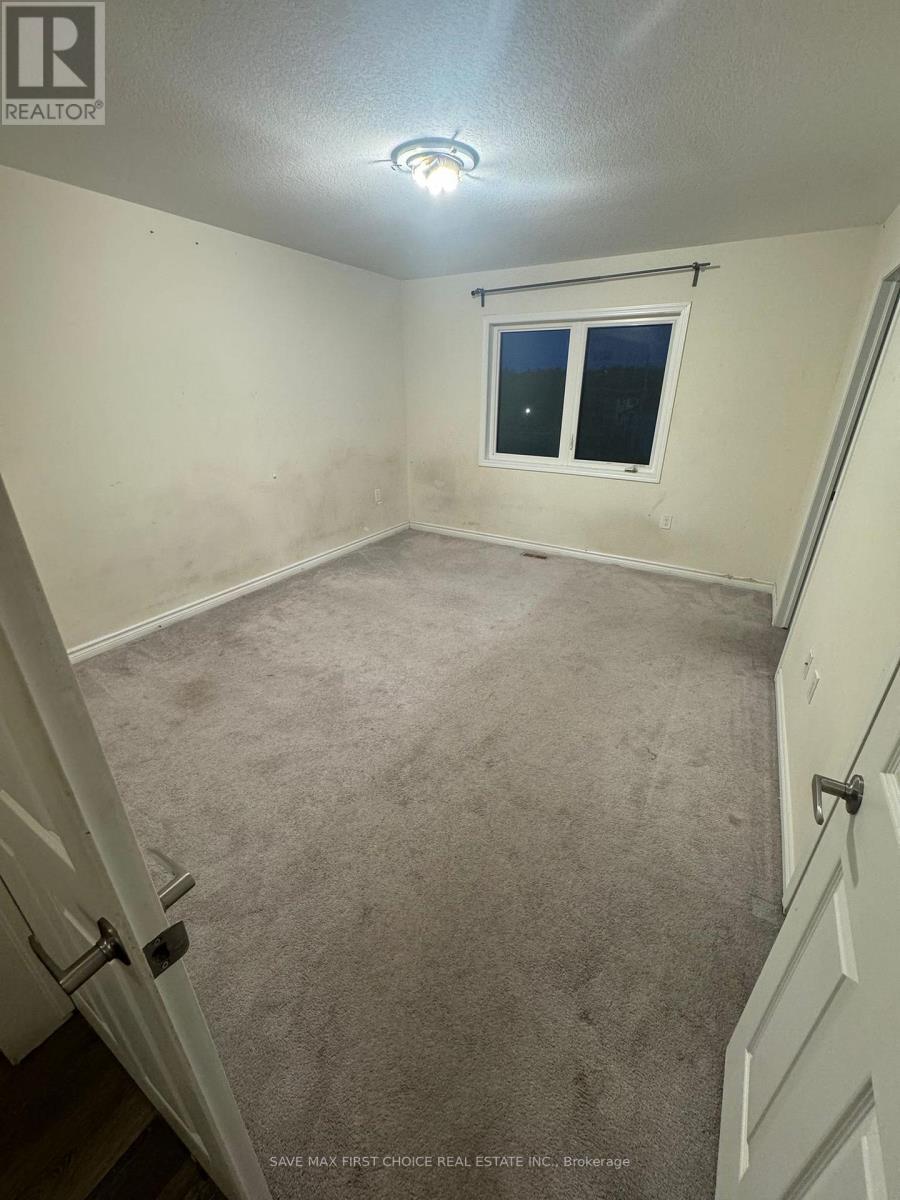 138 Watermill St Street, Kitchener, ON - Indoor Photo Showing Other Room