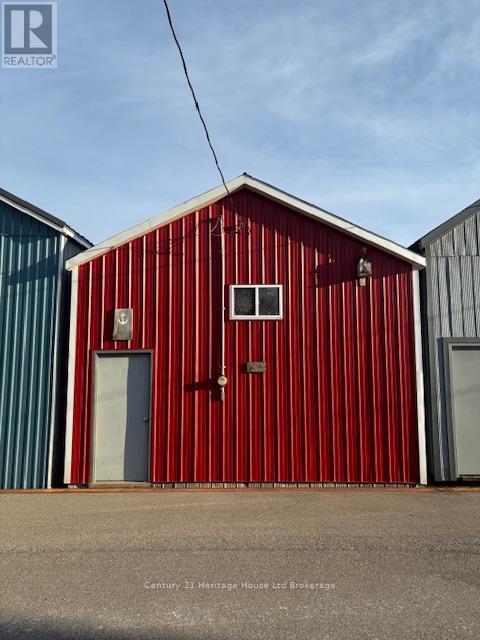 24 Dock Road, Norfolk (Port Rowan), ON