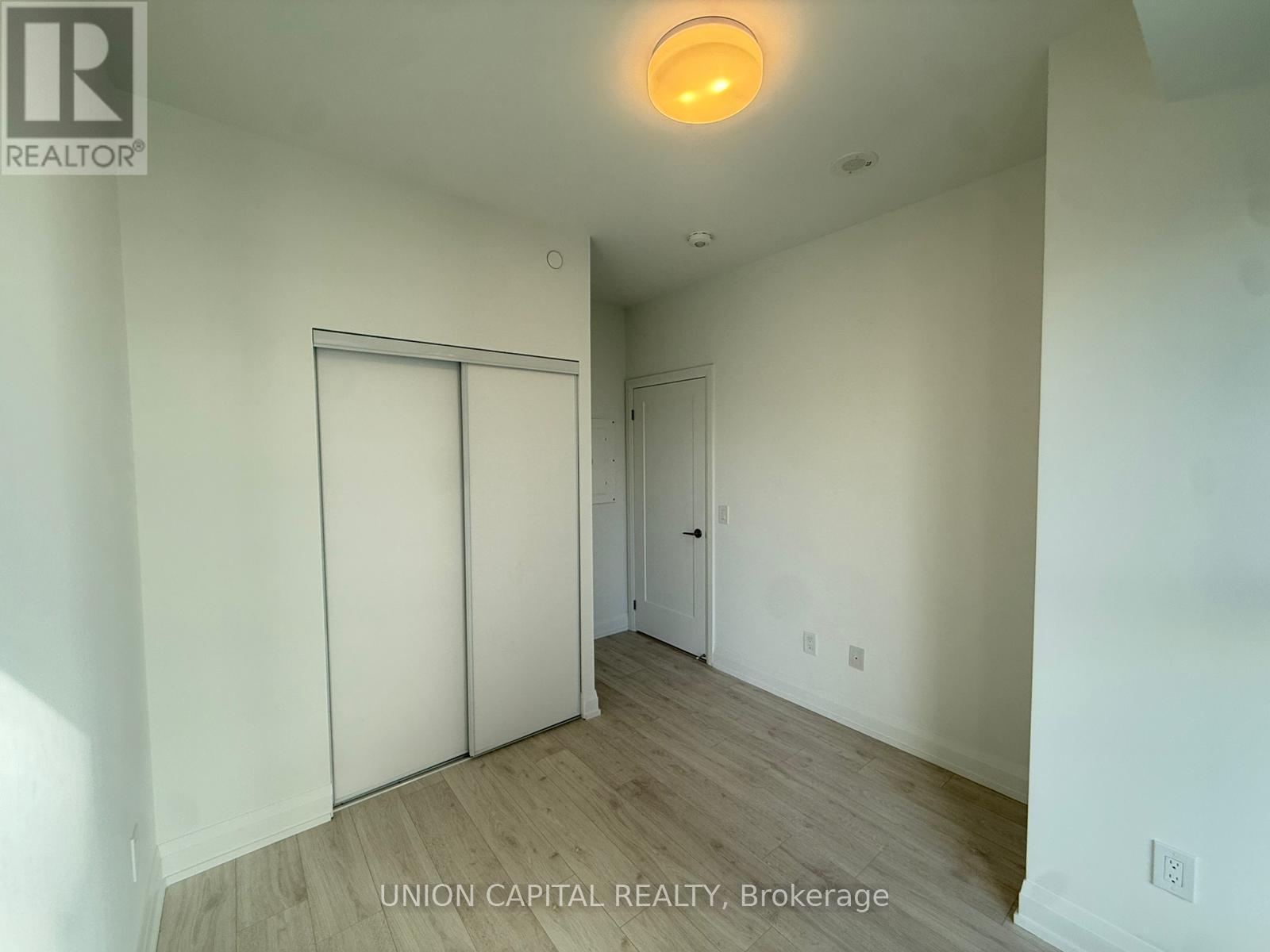 1010 - 20 Soudan Avenue, Toronto, ON - Indoor Photo Showing Other Room