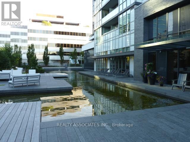 204 - 88 Sheppard Avenue E, Toronto, ON - Outdoor