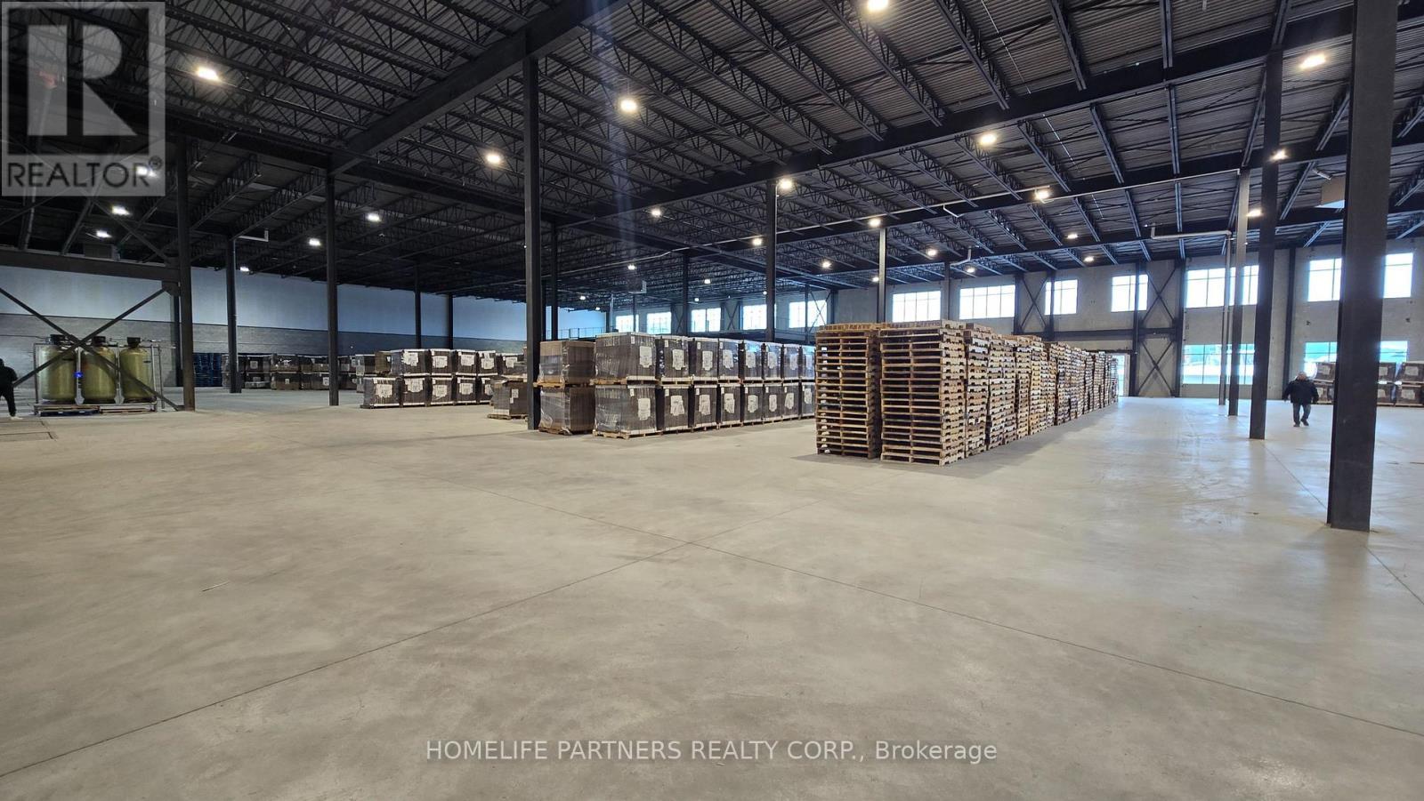 3 - 125 Engelhard Drive, Aurora, ON