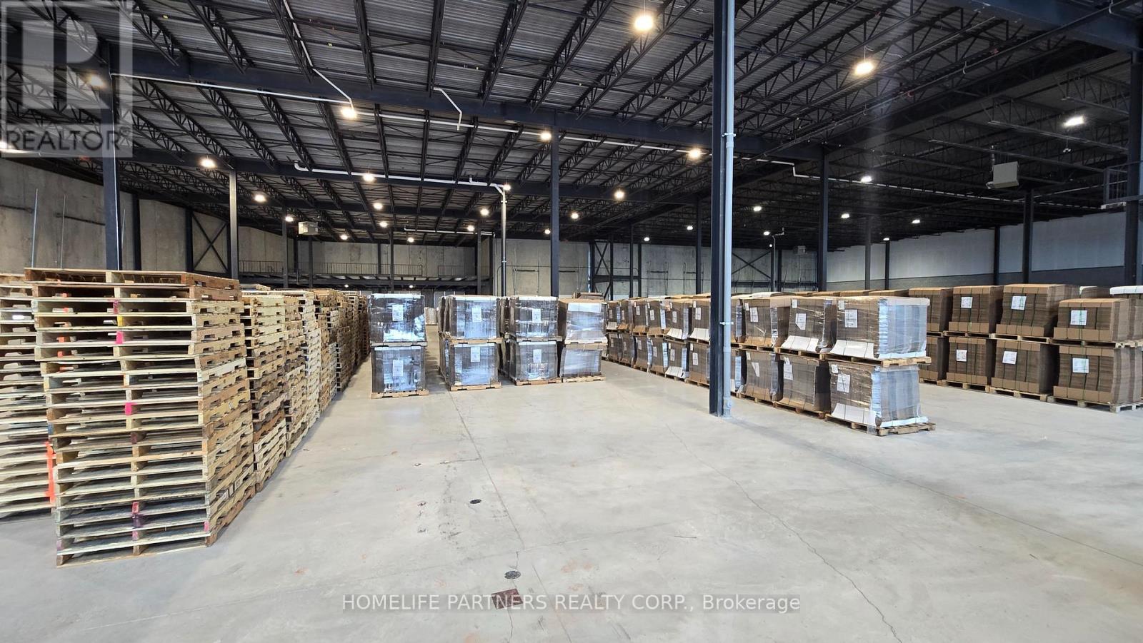 3 - 125 Engelhard Drive, Aurora, ON