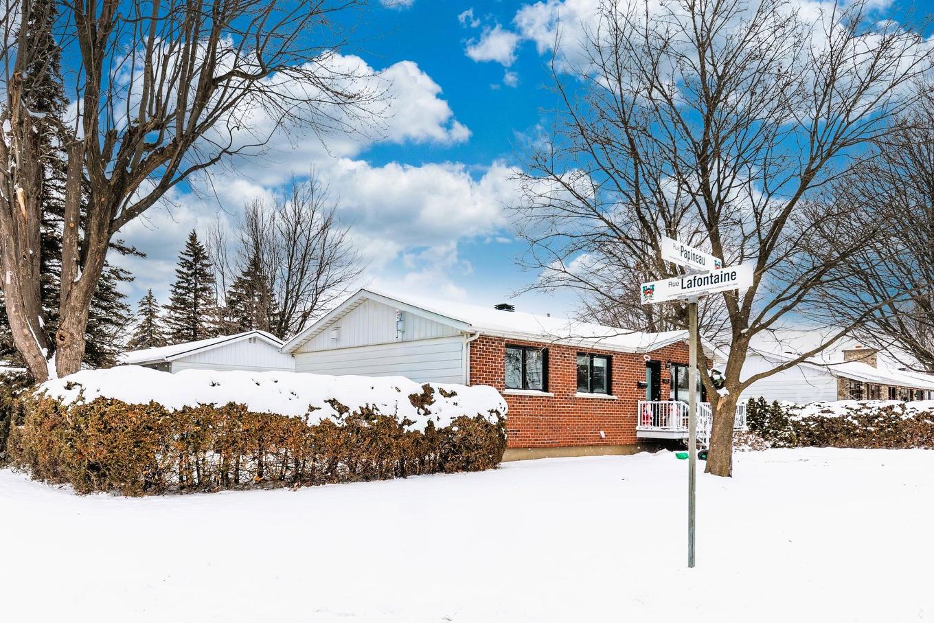 Exterior - 405 Rue Papineau, Saint-Bruno-De-Montarville, QC - Outdoor