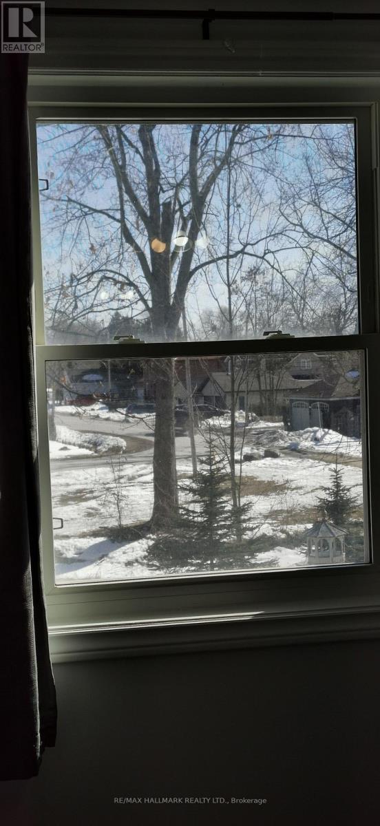 #2 - 19 Shoreline Place, Georgina, ON - Indoor Photo Showing Other Room