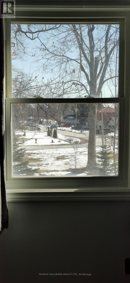 #2 - 19 Shoreline Place, Georgina, ON - Indoor Photo Showing Other Room