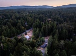 1811 Silver mine Rd Shawnigan Lake, BC V0R 1L6