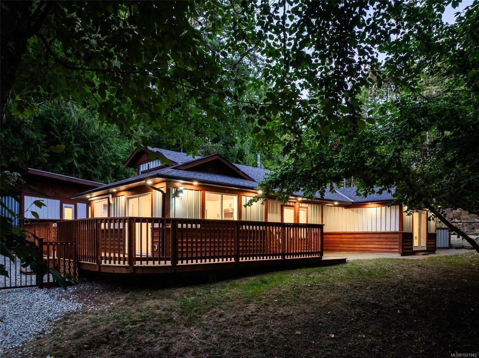 1811 Silver Mine Rd, Shawnigan Lake, BC