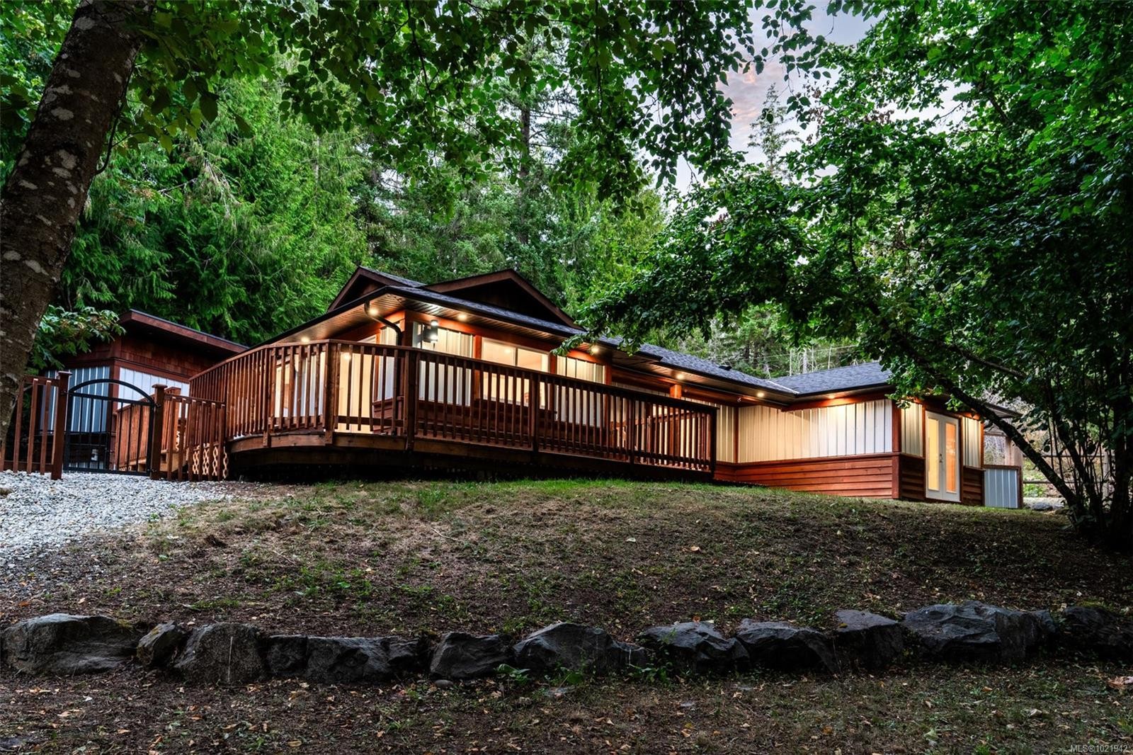 1811 Silver Mine Rd, Shawnigan Lake, BC