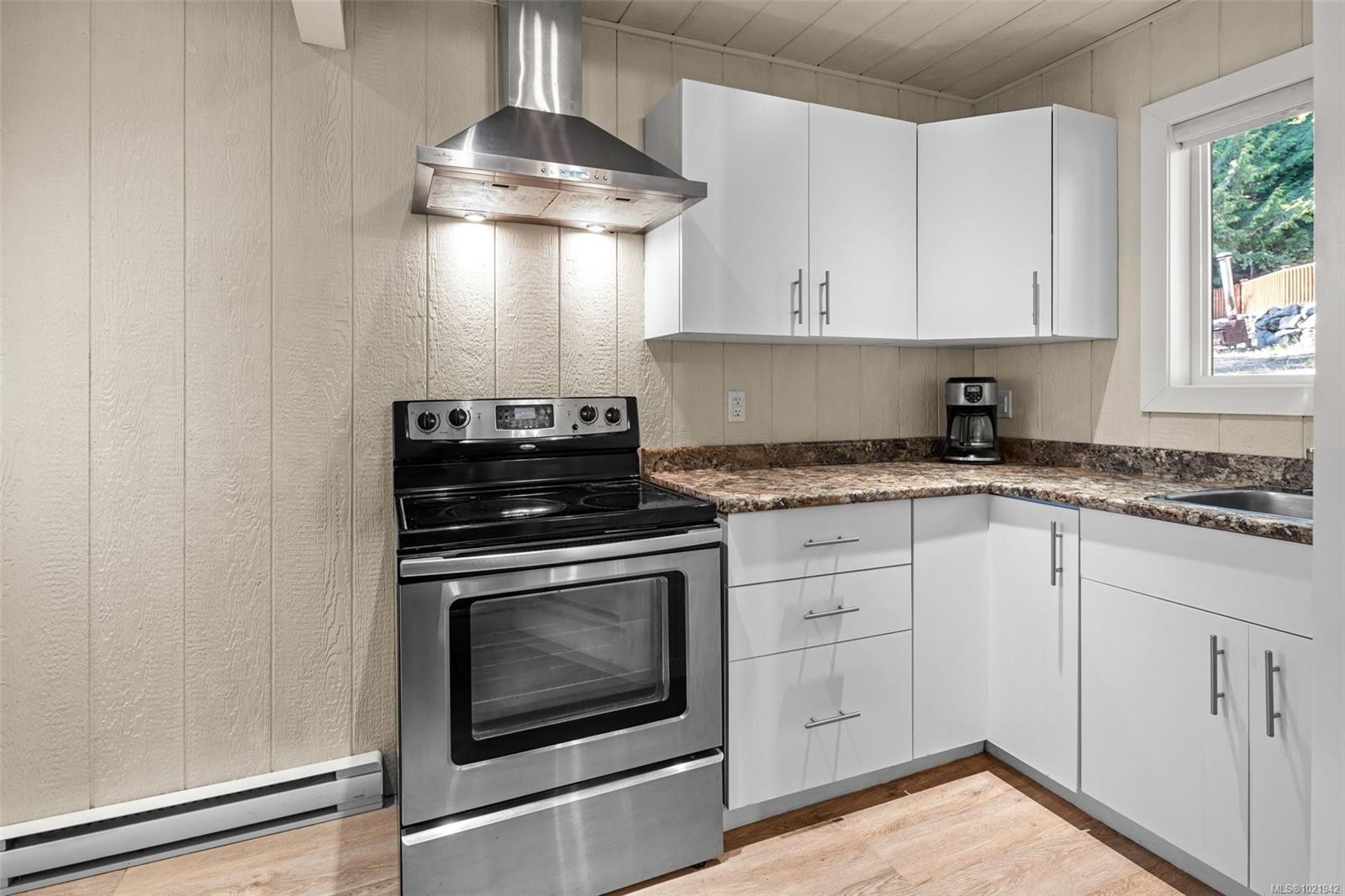 1811 Silver Mine Rd, Shawnigan Lake, BC