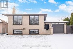 364 RED OAK AVENUE Hamilton (Stoney Creek), ON L8E 2C3