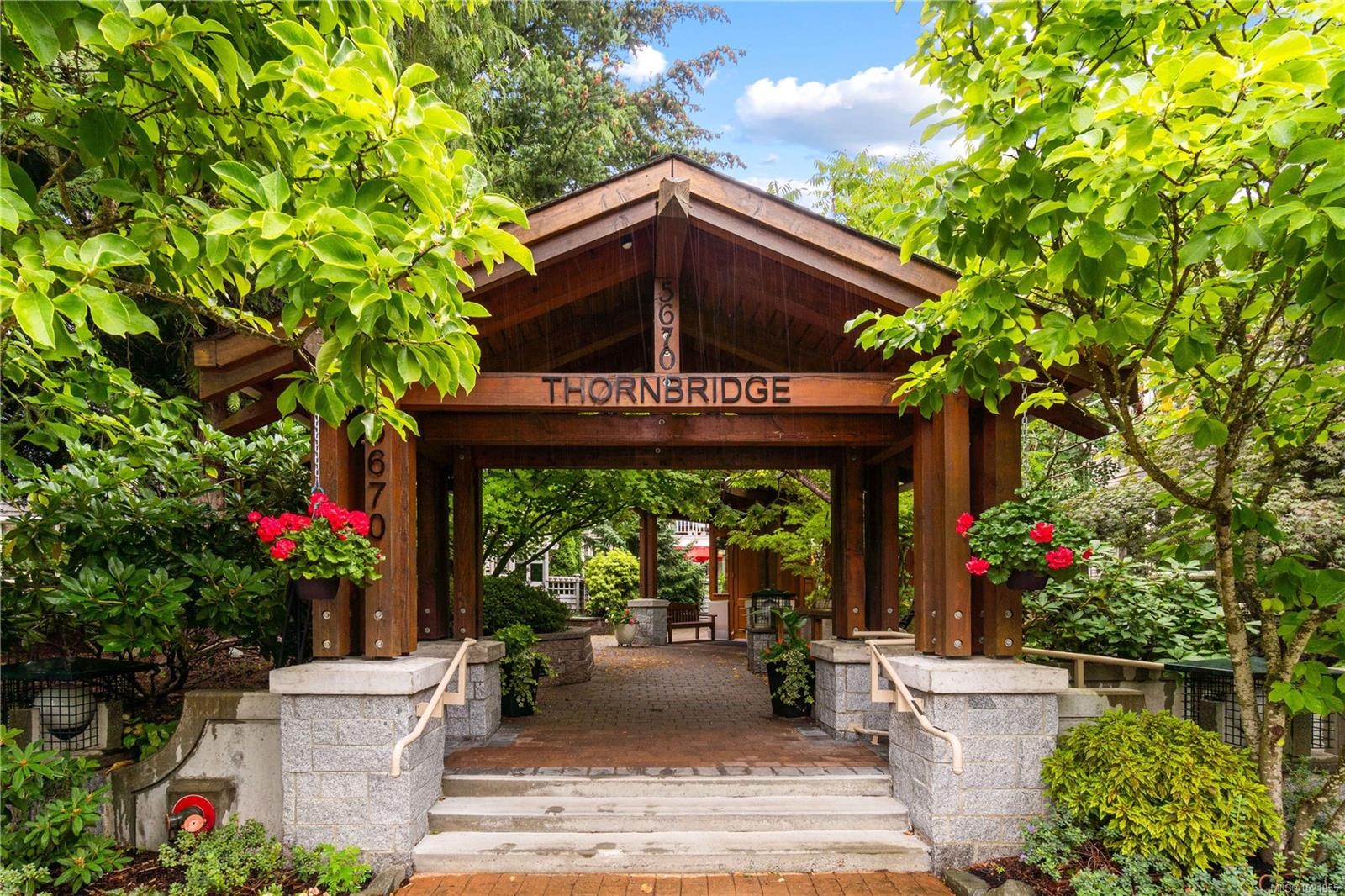 202-5670 Edgewater Lane, Nanaimo, BC - Outdoor With Deck Patio Veranda