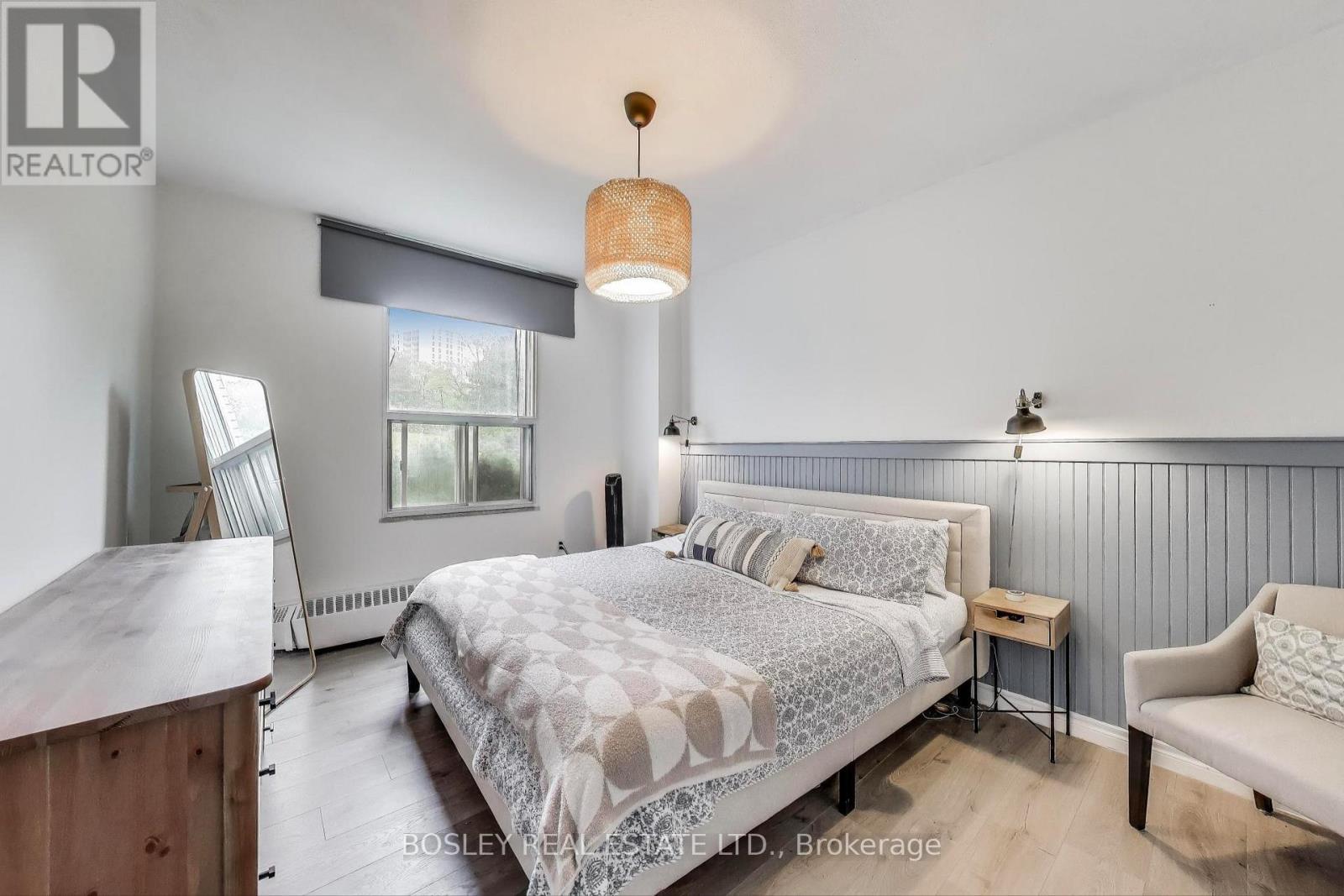 111 - 10 Parkway Forest Drive, Toronto, ON - Indoor Photo Showing Bedroom