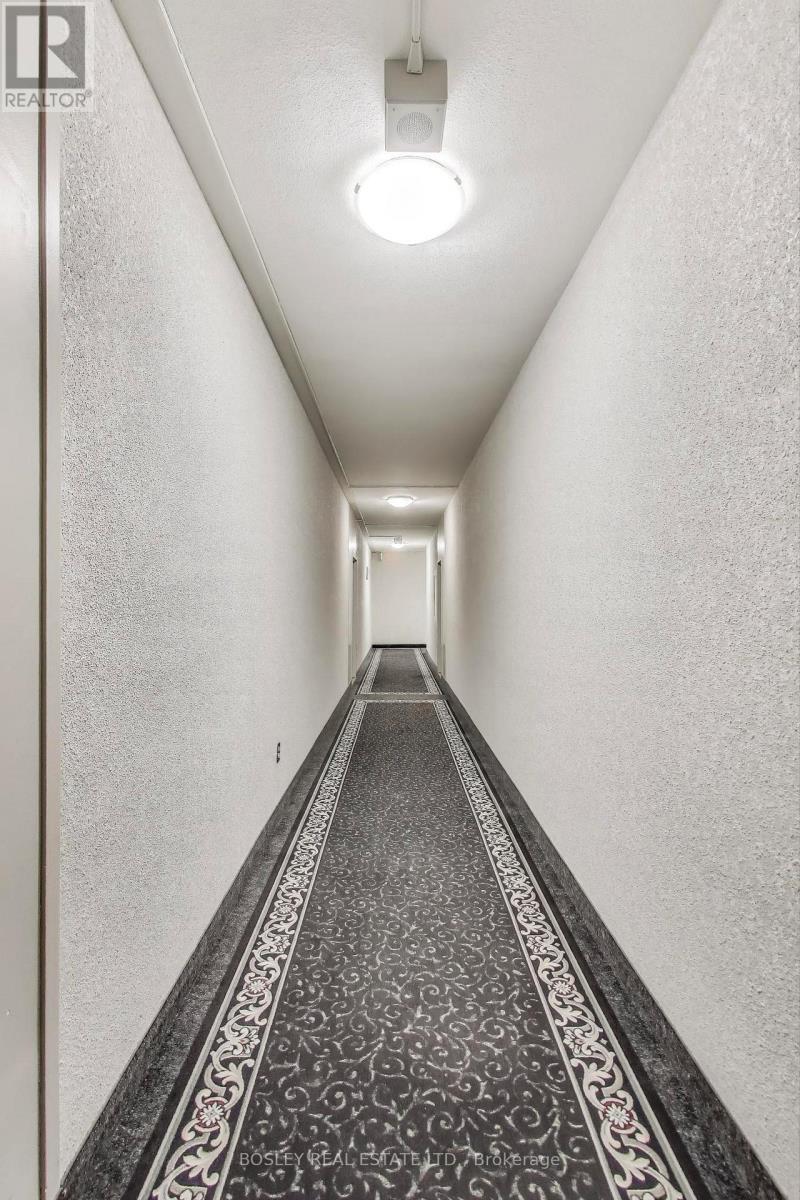 111 - 10 Parkway Forest Drive, Toronto, ON - Indoor Photo Showing Other Room