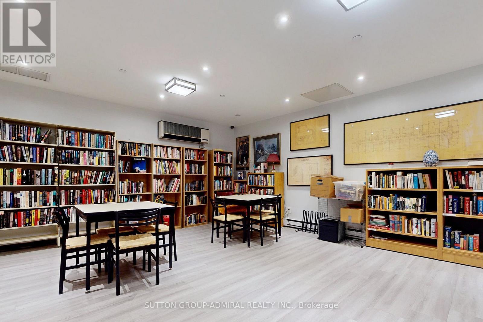 1509 - 40 Homewood Avenue, Toronto, ON - Indoor Photo Showing Other Room