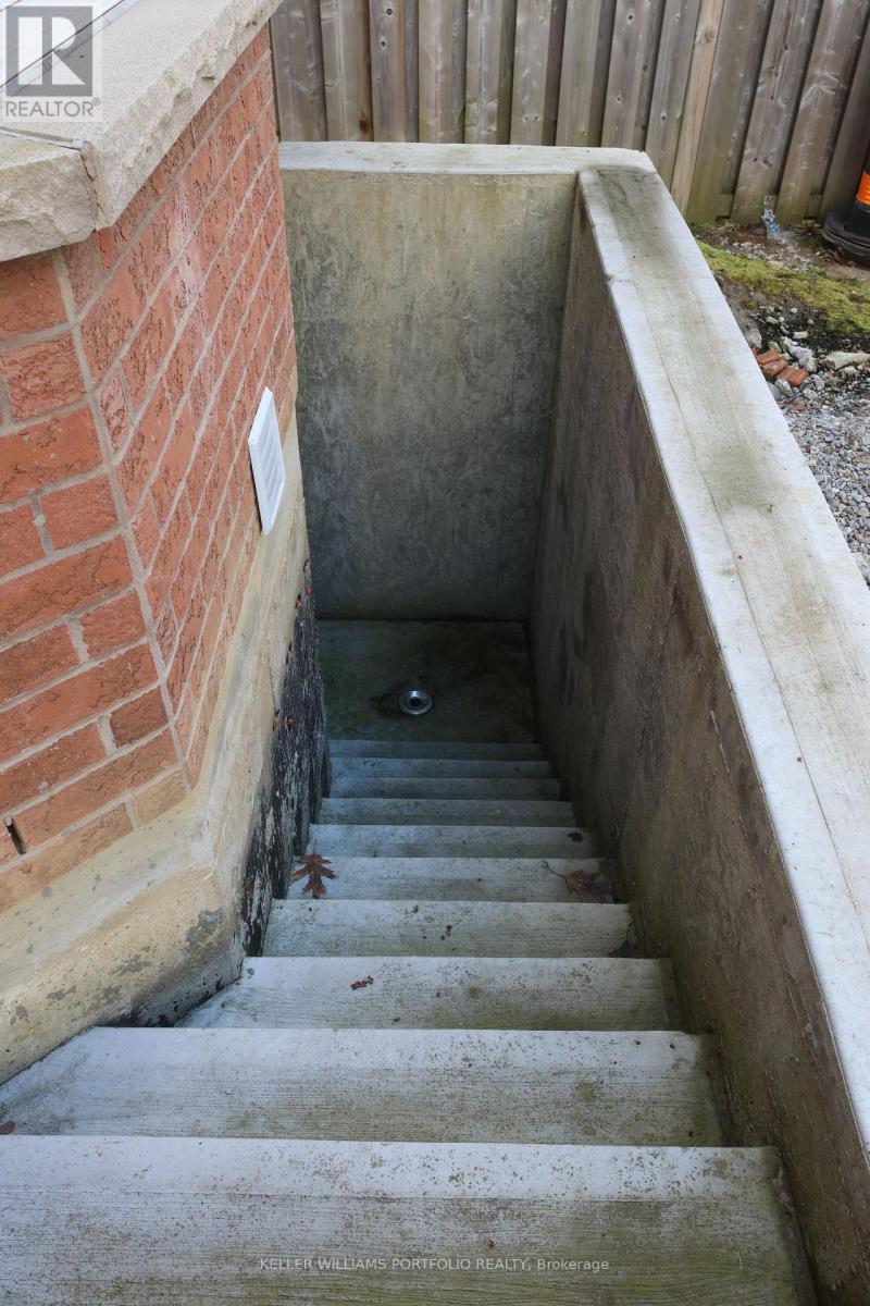 Bsmt - 1891 Secretariat Place, Oshawa, ON - Outdoor