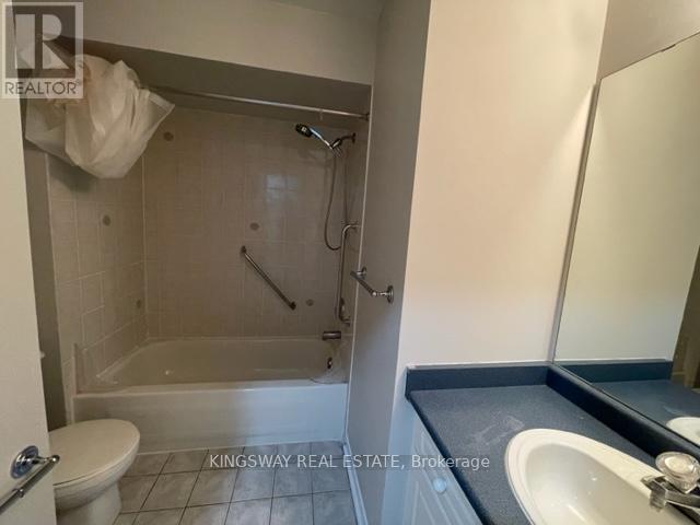 102 Lucena Crescent, Vaughan, ON - Indoor Photo Showing Bathroom