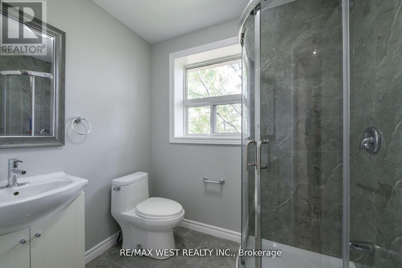 3 - 2A Fort Rouille Street, Toronto, ON - Indoor Photo Showing Bathroom