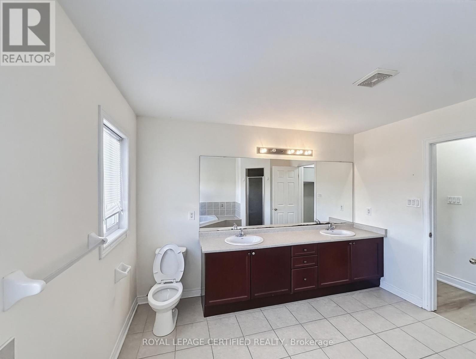 45 Alice Springs Crescent, Brampton, ON - Indoor Photo Showing Bathroom