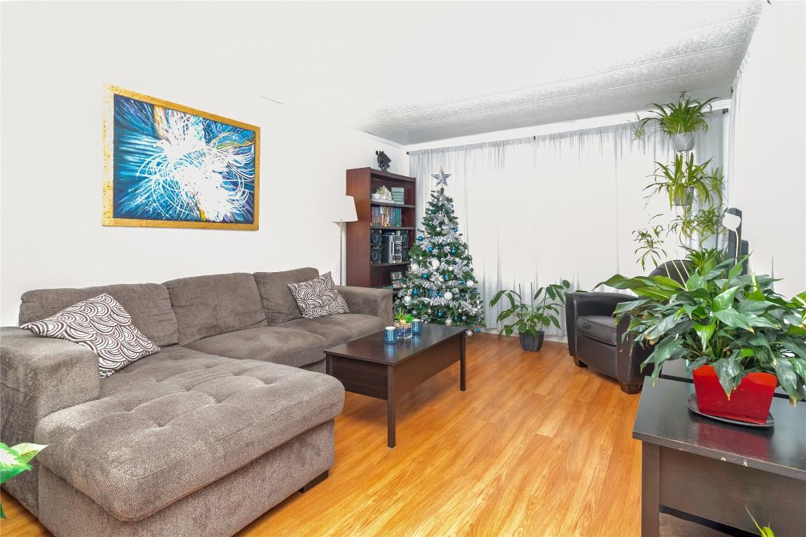 141-3745 Lakeshore Road, Kelowna, BC