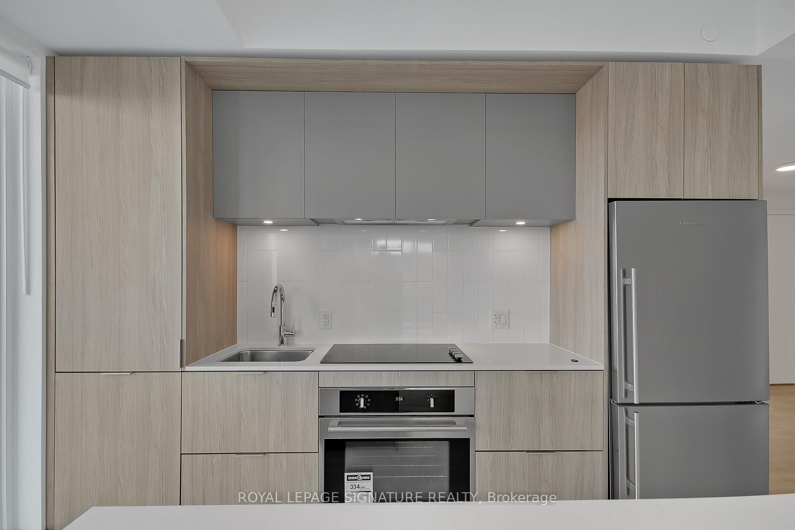 609-130 River Street, Toronto, ON - Indoor Photo Showing Kitchen With Upgraded Kitchen