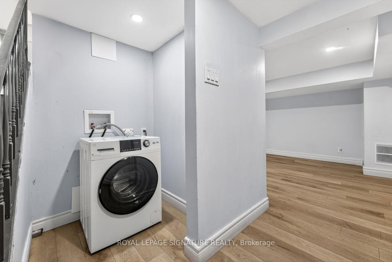 Lower-224 Alsace Road S, Richmond Hill, ON