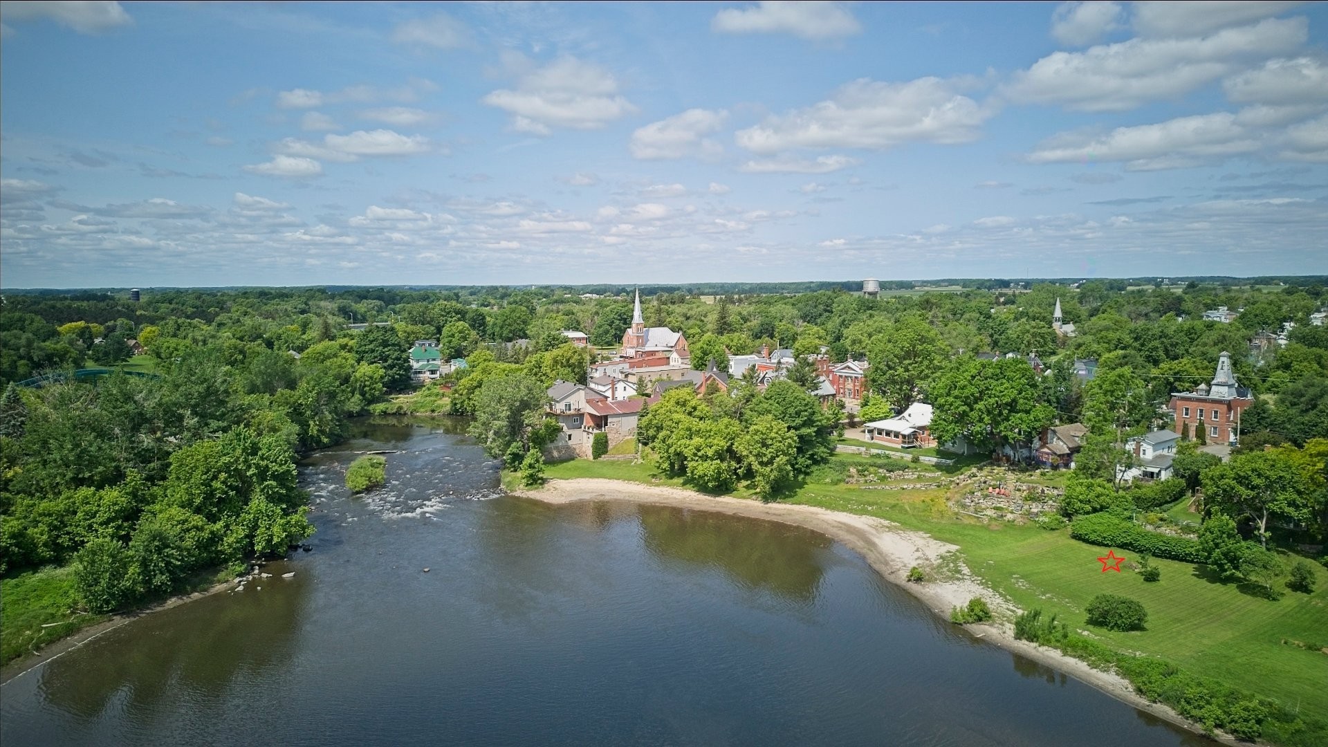 Photo aérienne - 60 Rue Lambton, Ormstown, QC - Outdoor With Body Of Water With View